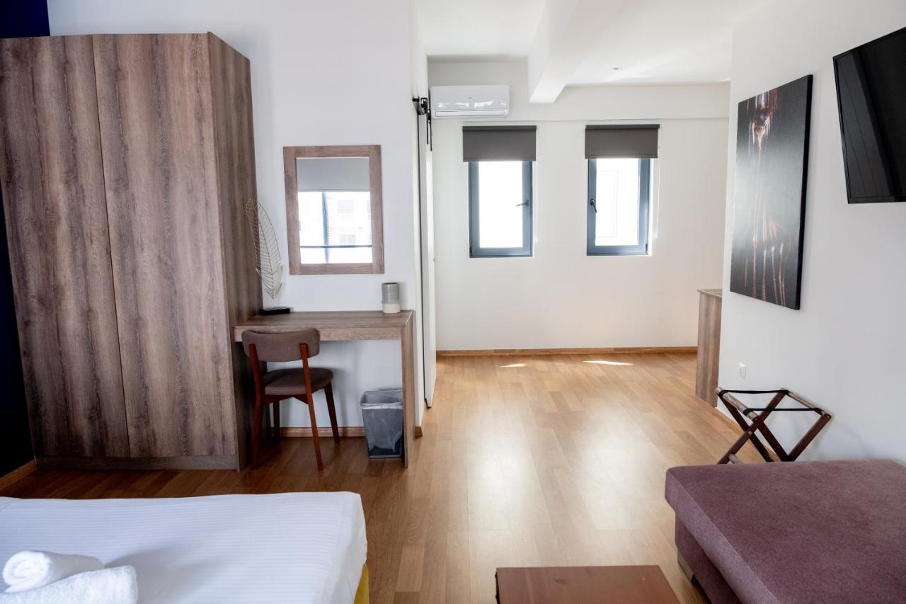 Acropolis Plaza Smart Suites Athens Exterior photo